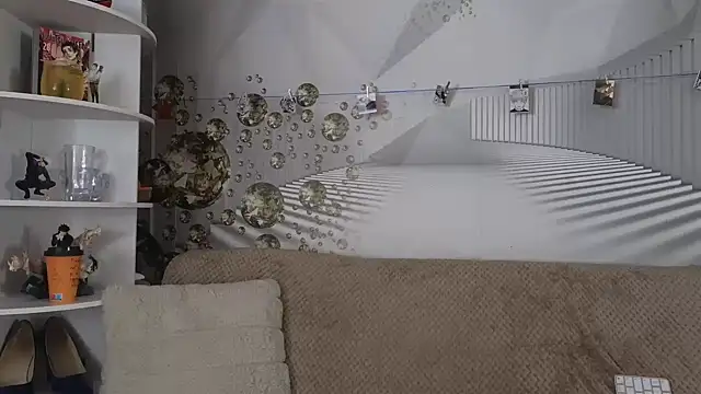 EvoletteLouLou online show from 02/28/26, 01:22