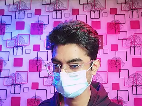 ChiseledCharm online show from 12/16/25, 07:51