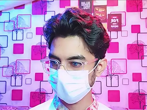 ChiseledCharm online show from 10/18/25, 07:49