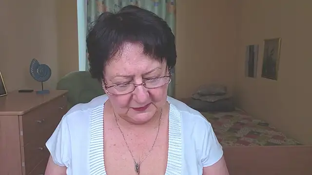 Snapshot of Margo_Moll chatting on 01/11/26, 10:33 Margo Moll online show from 01/11/26, 10:33