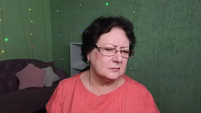 Margo Moll online show from 11/22/25, 06:23