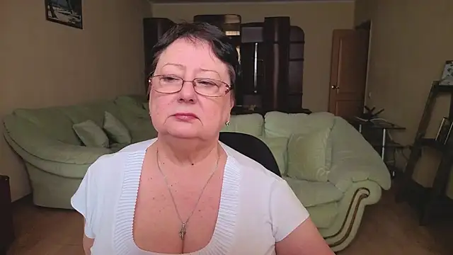 Snapshot of Margo_Moll chatting on 03/04/26, 09:28 Margo Moll online show from 03/04/26, 09:28