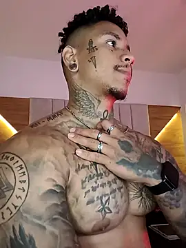 David tatto1 online show from 12/14/25, 01:45