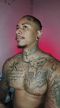 Snapshot of David_tatto1 chatting on 02/02/26, 05:06 David tatto1 online show from 02/02/26, 05:06