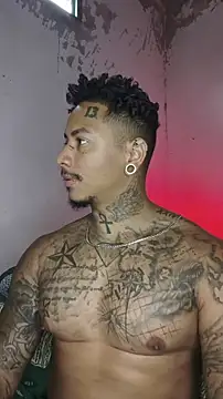 Snapshot of David_tatto1 chatting on 02/08/26, 07:11 David tatto1 online show from 02/08/26, 07:11