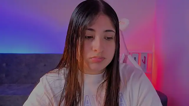 Gaby  Howards online show from 04/05/26, 07:09