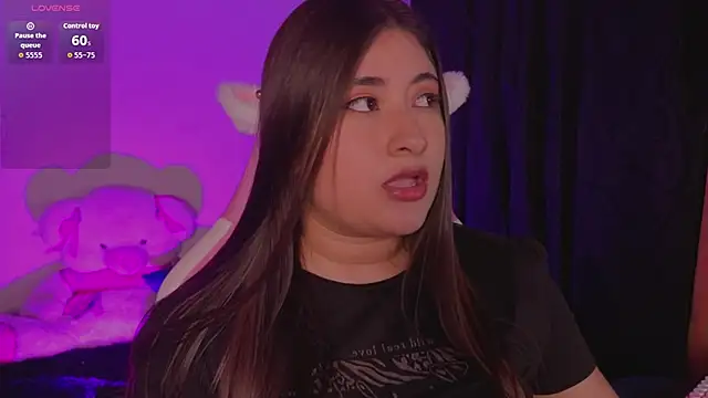 Gaby  Howards online show from 11/18/25, 09:07