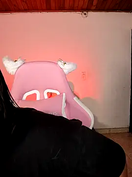 Gaby  Howards online show from 11/16/25, 07:07