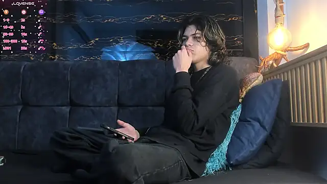 Diamond twink online show from 11/06/25, 03:43