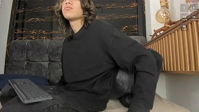 Diamond twink online show from 02/05/26, 01:51