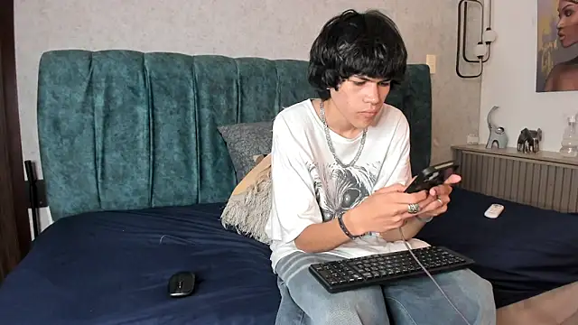 Diamond twink online show from 06/12/26, 03:21