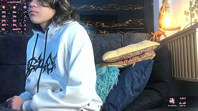 Diamond twink online show from 11/20/25, 04:24