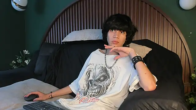 Diamond twink online show from 07/19/26, 09:17