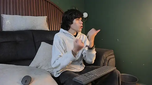 Diamond twink online show from 07/03/26, 06:09