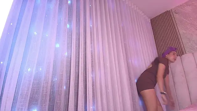 Snapshot of celeste_moonx chatting on 01/15/26, 11:57 celeste moonx online show from 01/15/26, 11:57