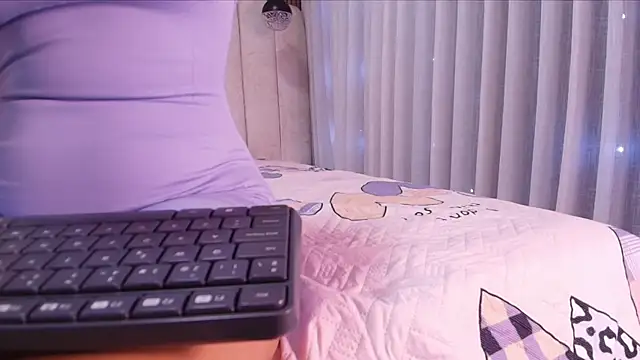 celeste moonx online show from 05/25/26, 11:53