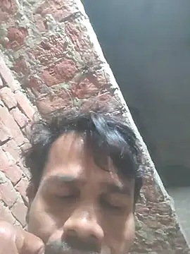 Snapshot of sshrichandra chatting on 11/13/25, 06:34 sshrichandra online show from 11/13/25, 06:34