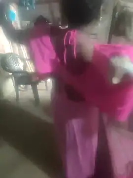 Snapshot of sshrichandra chatting on 11/14/25, 07:56 sshrichandra online show from 11/14/25, 07:56