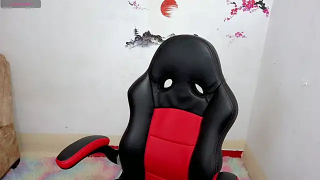 Thommy cute online show from 10/12/25, 02:13