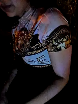 Alis 1327 online show from 09/30/25, 01:00