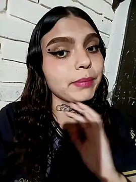 Alis 1327 online show from 09/28/25, 11:34