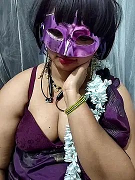 Snapshot of sesiteluguammayi chatting on 05/22/26, 11:30 sesiteluguammayi online show from 05/22/26, 11:30