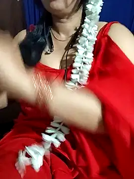 Snapshot of sesiteluguammayi chatting on 06/05/26, 10:21 sesiteluguammayi online show from 06/05/26, 10:21