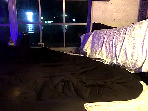 Snapshot of lilthicky352 chatting on 11/10/25, 11:15 lilthicky352 online show from 11/10/25, 11:15