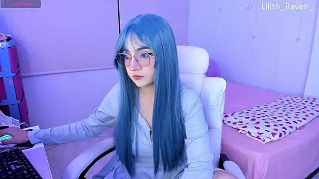 Lilith Raven  online show from 11/07/25, 03:33