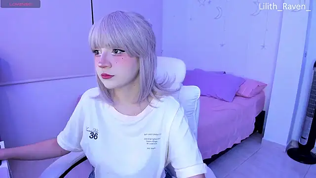 Lilith Raven  online show from 10/22/25, 04:01