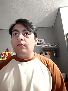 Snapshot of Ravenvodka chatting on 09/25/25, 05:02 Ravenvodka online show from 09/25/25, 05:02