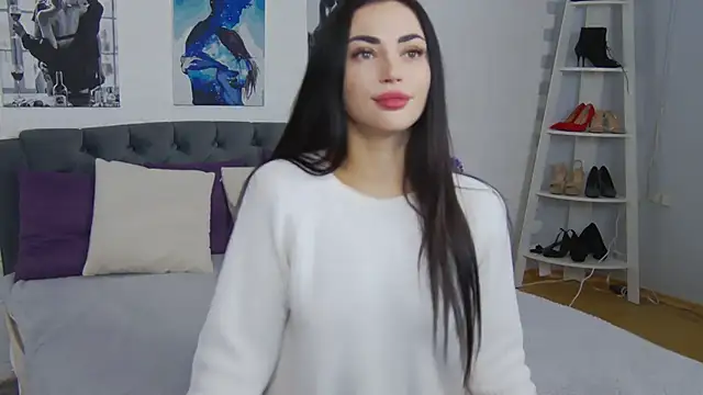 Snapshot of Agnessa chatting on 02/12/26, 10:48 Agnessa online show from 02/12/26, 10:48