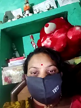 SHWETA1180 online show from 02/18/26, 11:12