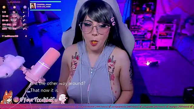 AlyssaRomanova online show from 10/17/25, 02:48