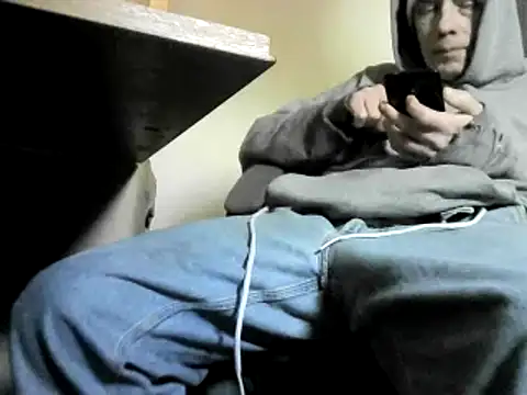 skateboy78 online show from 03/17/25, 02:12