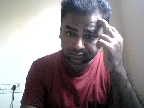 Snapshot of sree4143 chatting on 10/01/25, 01:33 sree4143 online show from 10/01/25, 01:33