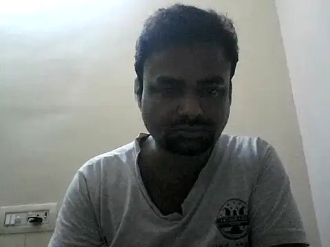 Snapshot of sree4143 chatting on 10/07/25, 04:52 sree4143 online show from 10/07/25, 04:52