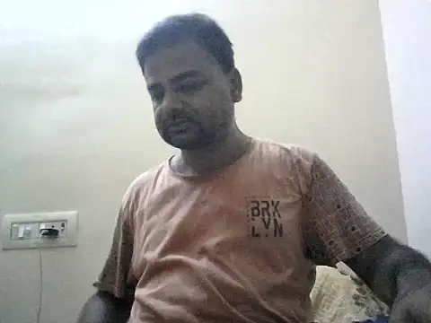 Snapshot of sree4143 chatting on 10/01/25, 02:54 sree4143 online show from 10/01/25, 02:54