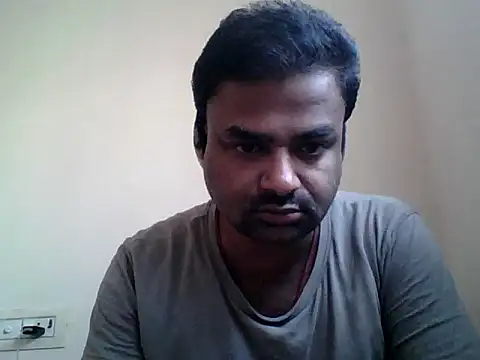 Snapshot of sree4143 chatting on 10/10/25, 05:52 sree4143 online show from 10/10/25, 05:52