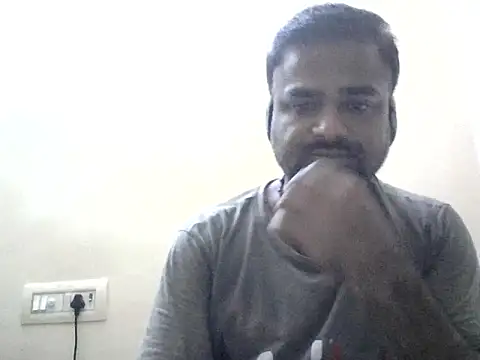 Snapshot of sree4143 chatting on 09/13/25, 04:07 sree4143 online show from 09/13/25, 04:07