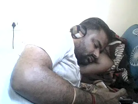 Snapshot of sree4143 chatting on 09/10/25, 05:06 sree4143 online show from 09/10/25, 05:06