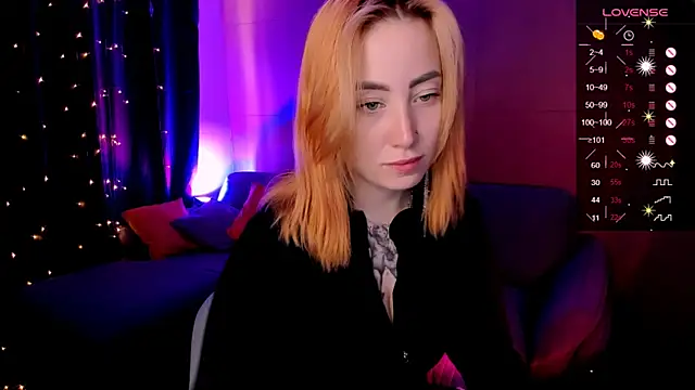 Snapshot of deboramoore chatting on 06/02/26, 02:11 deboramoore online show from 06/02/26, 02:11