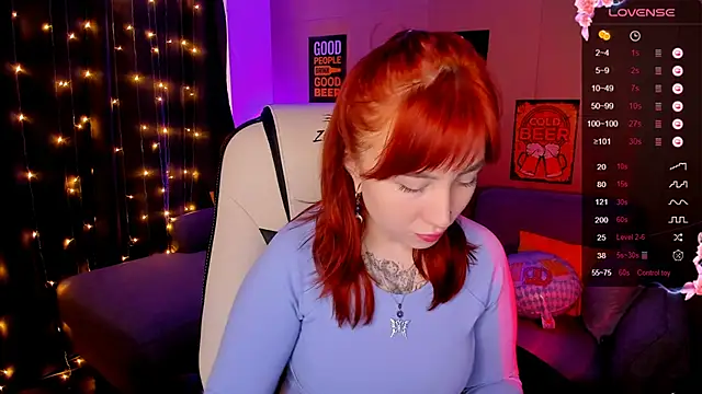 deboramoore online show from 09/28/25, 02:29