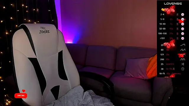 deboramoore online show from 11/27/25, 02:23