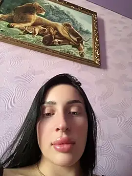 Snapshot of Soft_Pleasure chatting on 05/05/26, 07:33 Soft Pleasure online show from 05/05/26, 07:33