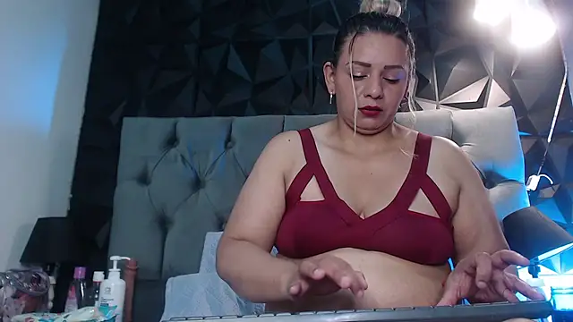 kathaleyagrayy online show from 07/06/26, 12:34