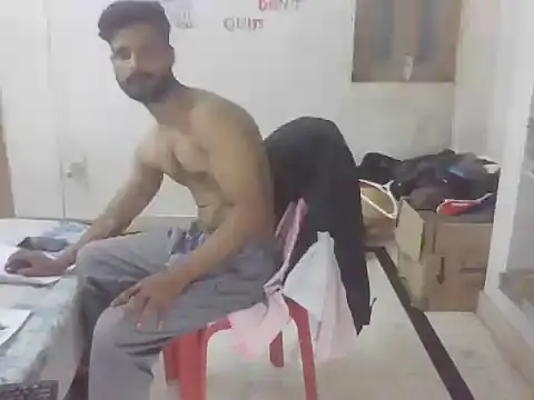 sofiacpl  online show from 09/30/25, 05:19