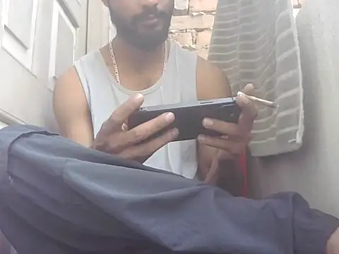 sofiacpl  online show from 11/16/25, 08:52