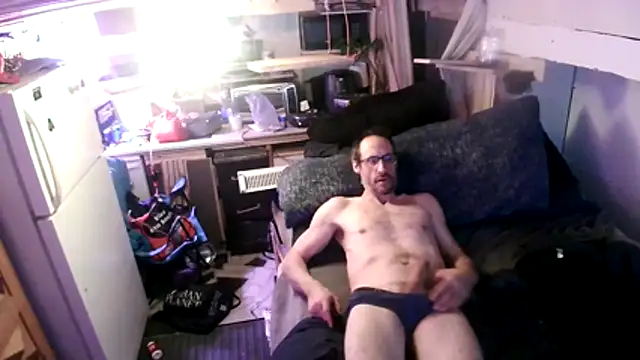 David1982qq online show from 10/21/25, 06:13