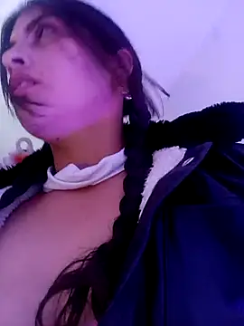 Fox Roxxan online show from 11/21/25, 02:21